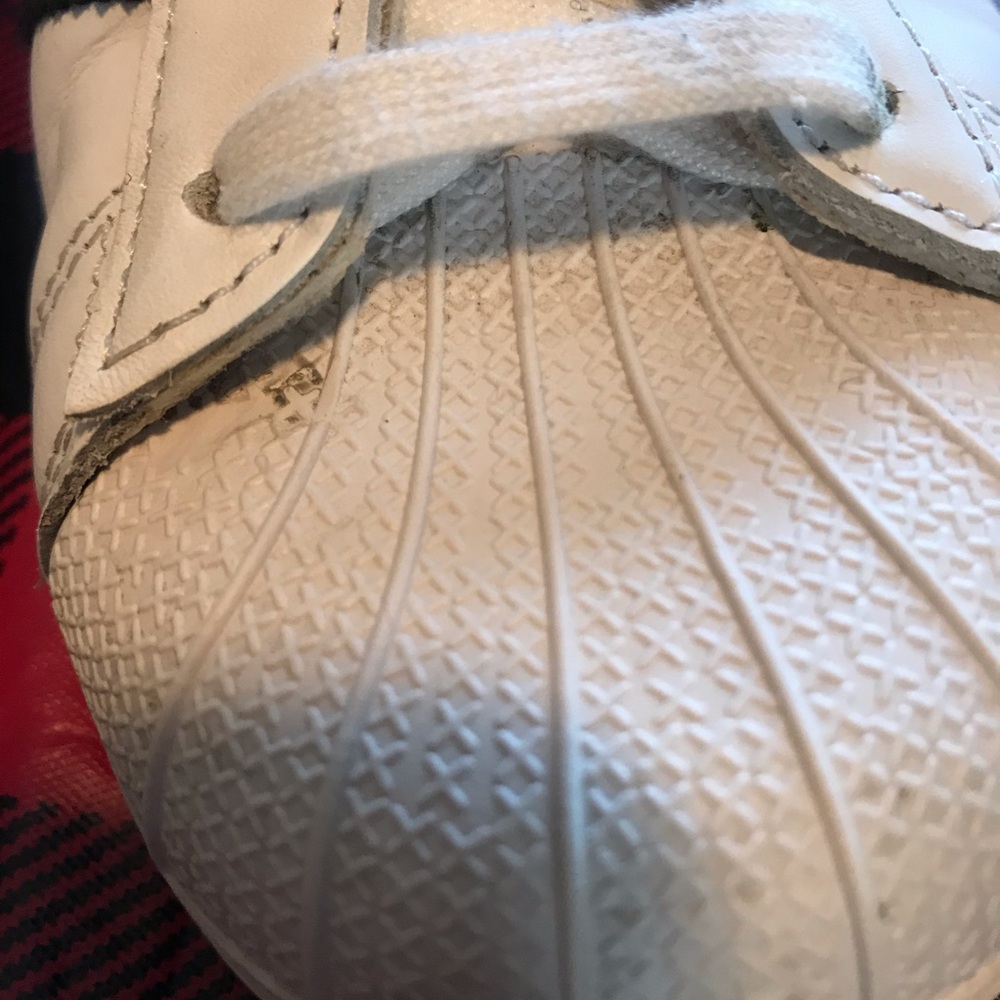 🌟🌟🌟Adidas Superstar🌟🌟🌟 - Picture 3 of 8